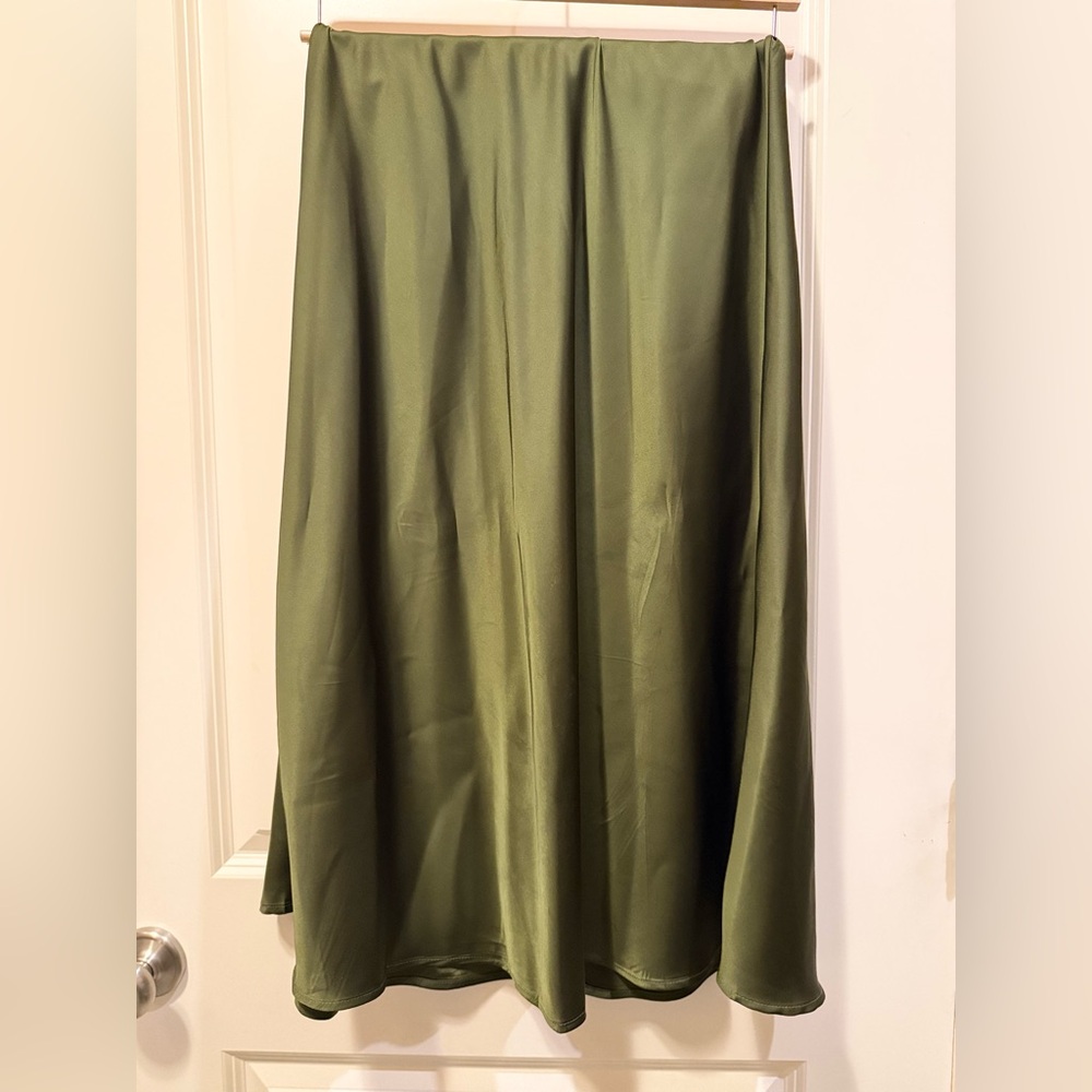 Women's Satin High Waist Elasticized Waistband Flared Casual A Line Midi Skirt